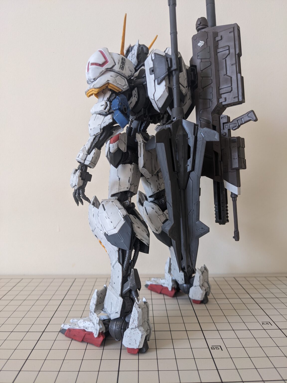 ガンダムバルバトス レビュー バンダイスピリッツ MG 1/100